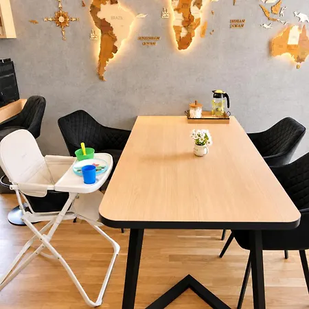 아파트 Business & Family Space In Downtown *