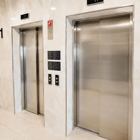 아파트 Business & Family Space In Downtown 브라티슬라바